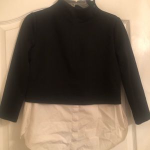Size small theory top